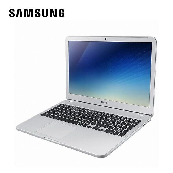 8세대 삼성노트북5 Metal NT551XAA