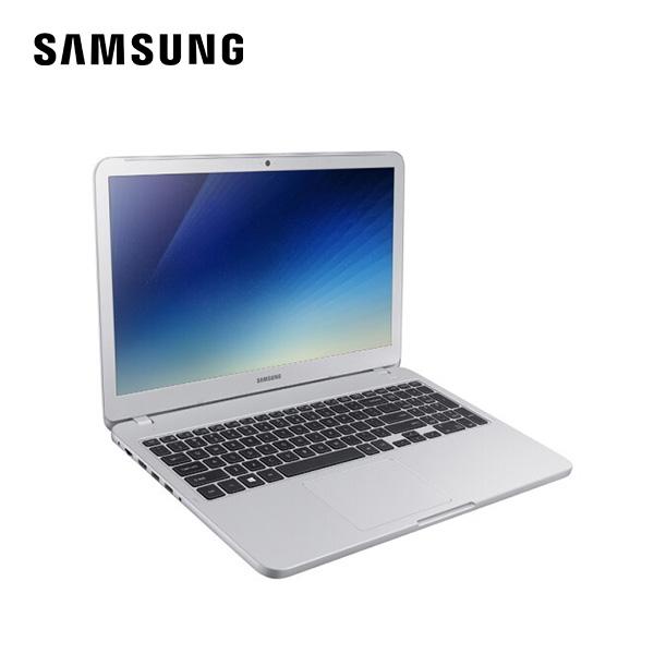 8세대 삼성노트북5 Metal NT551XAA